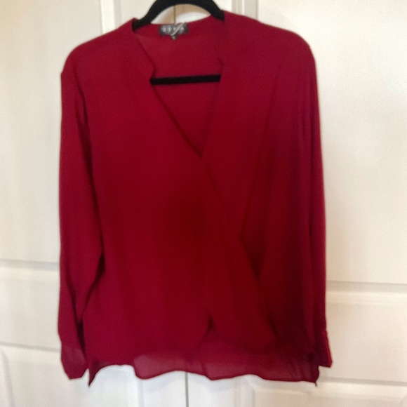 Red blouse - Picture 1 of 4